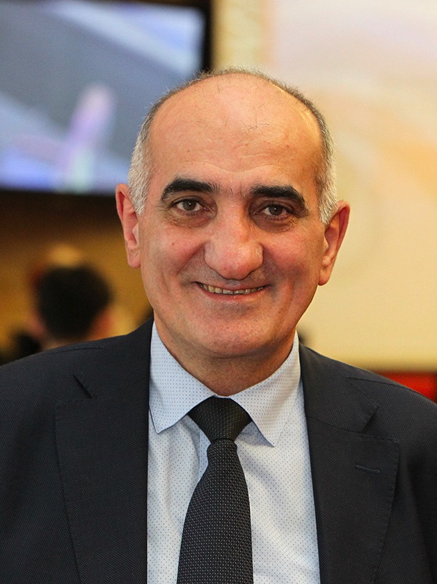 Фото Саргсян