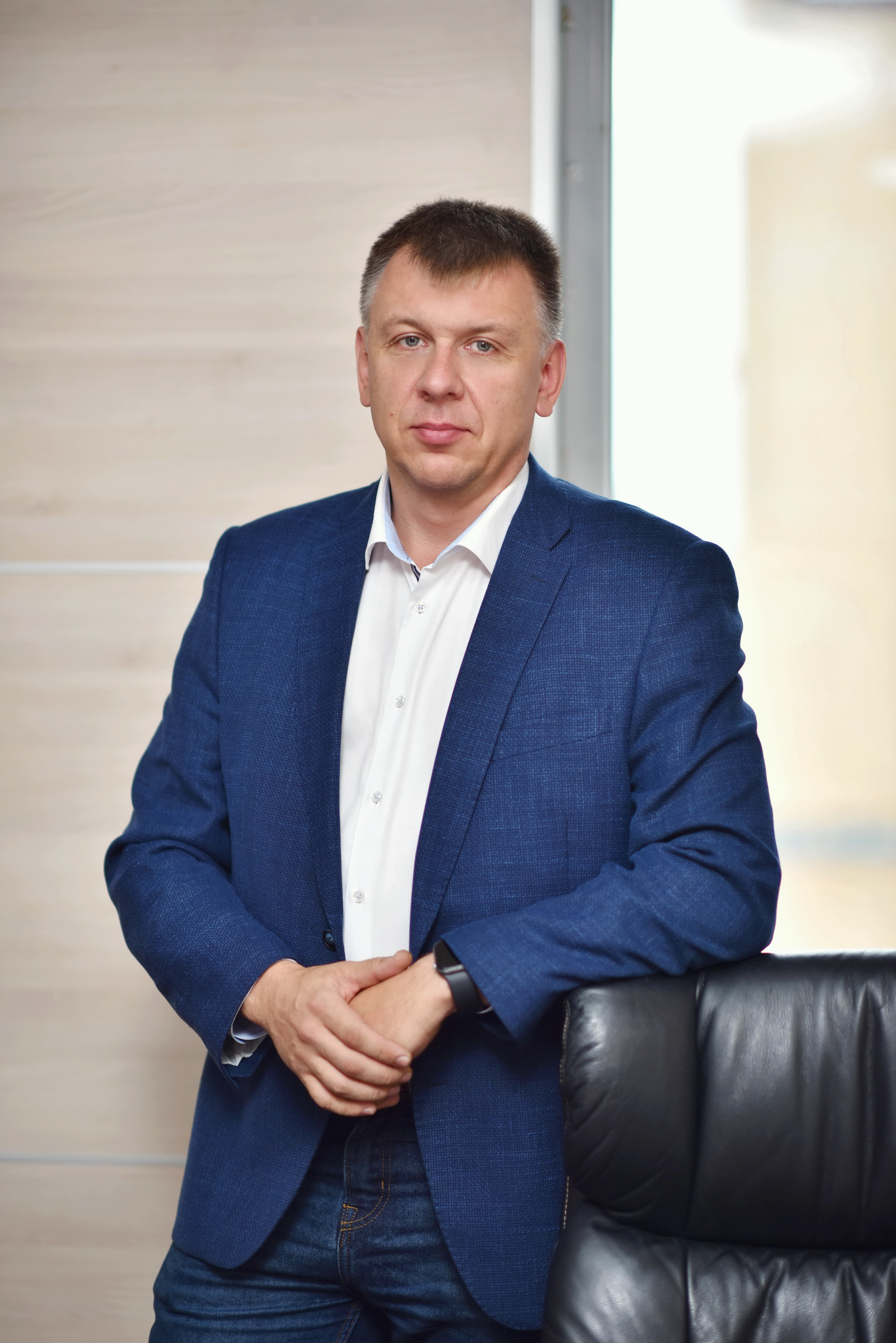 Фото Топчий